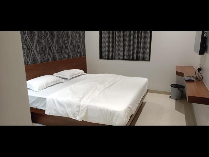 Hotel Drc Нашик Екстер'єр фото